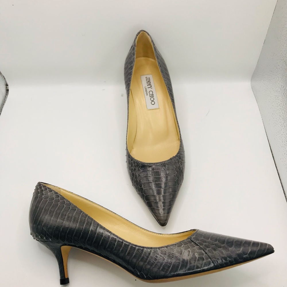 Jimmy Choo Gray Pointed-Toe Kitten Heel Pumps